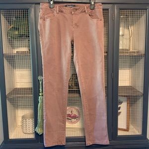 Democracy Skinny Jeans Size 4 NWOT